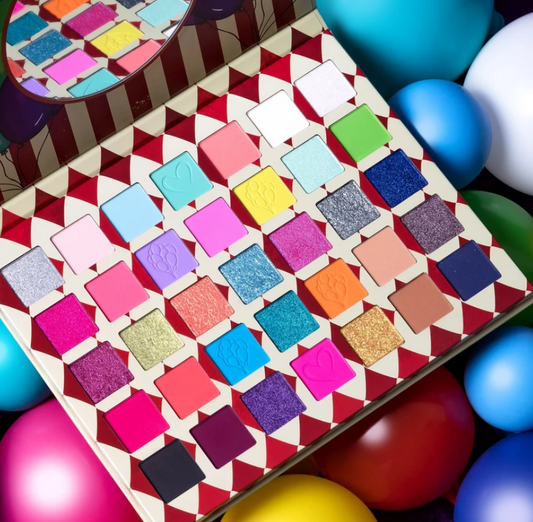 REMI THE CIRCUS CLOWN EYESHADOW PALETTE